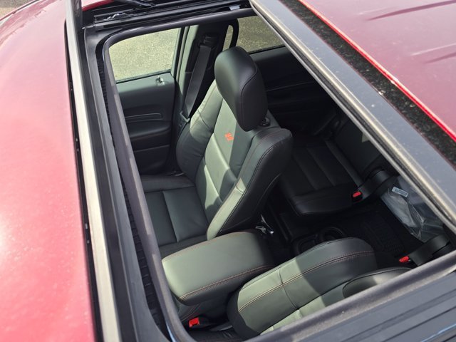 New 2026 Octane Red Pearl-Coat Exterior Paint Dodge GT Plus image 8