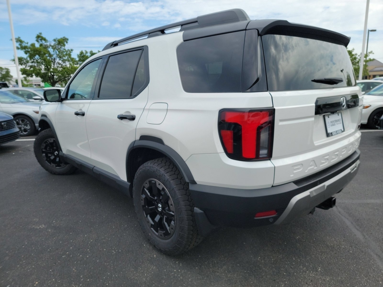New 2026 Platinum White Pearl Honda TrailSport Elite image 17