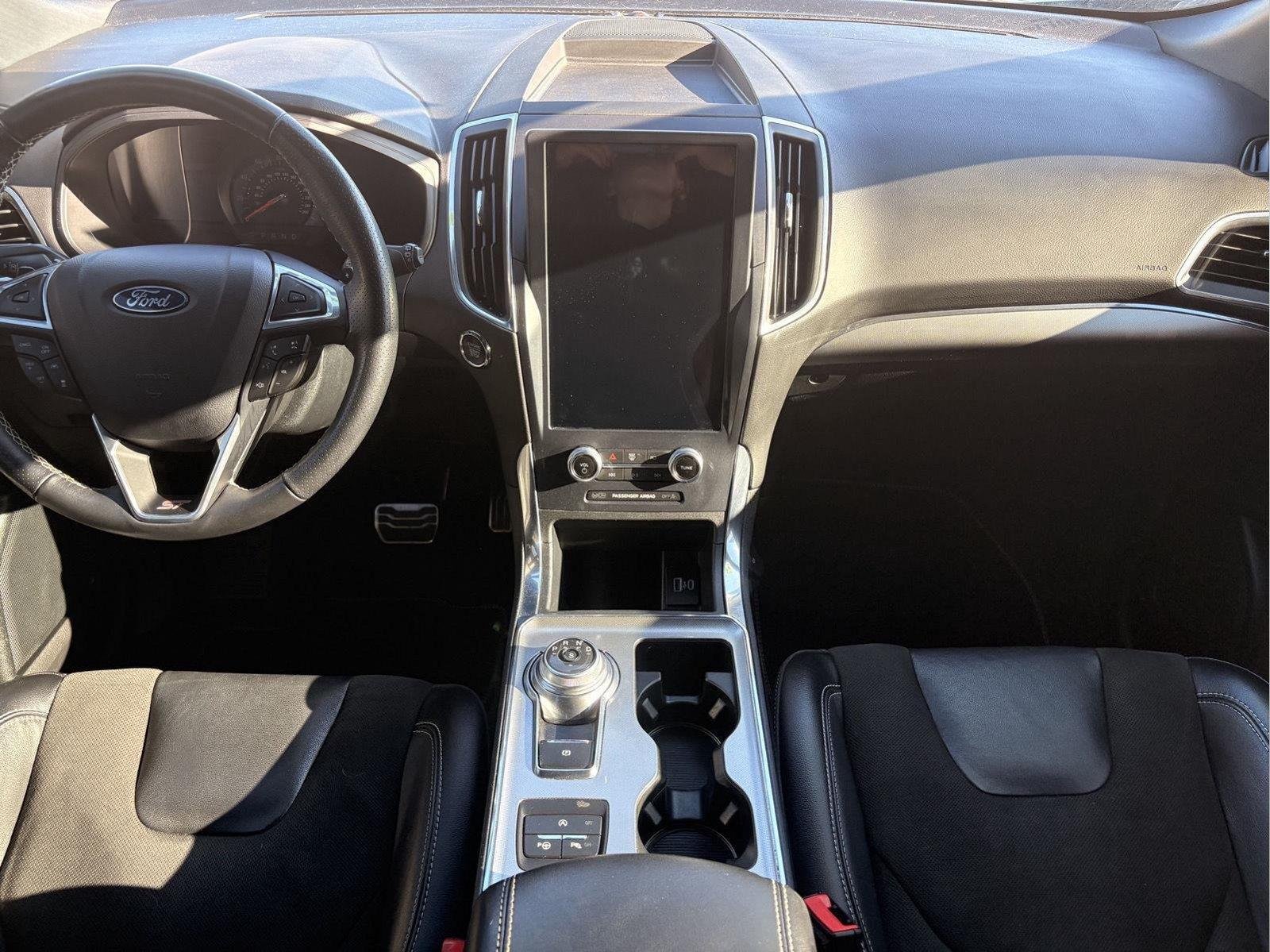 Used 2024 Agate Black Ford ST image 18