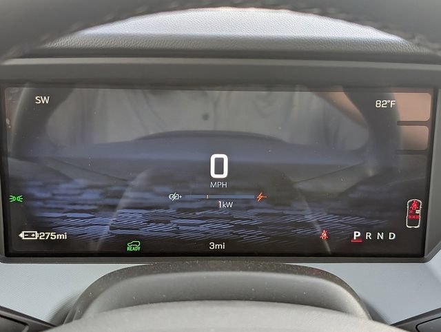 2027 Chevrolet Bolt LT - Photo 25