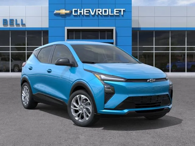 2027 Chevrolet Bolt LT - Photo 7