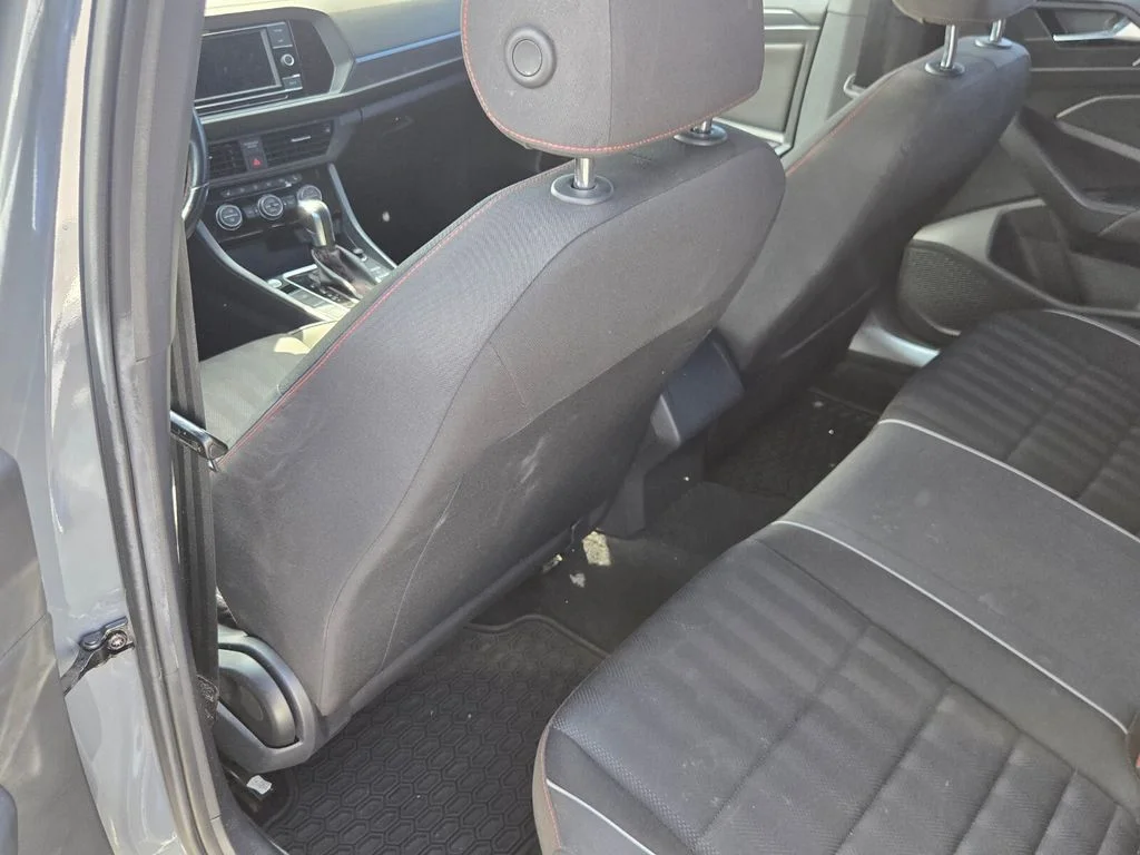 Used 2020 Gray Volkswagen 2.0T S image 10