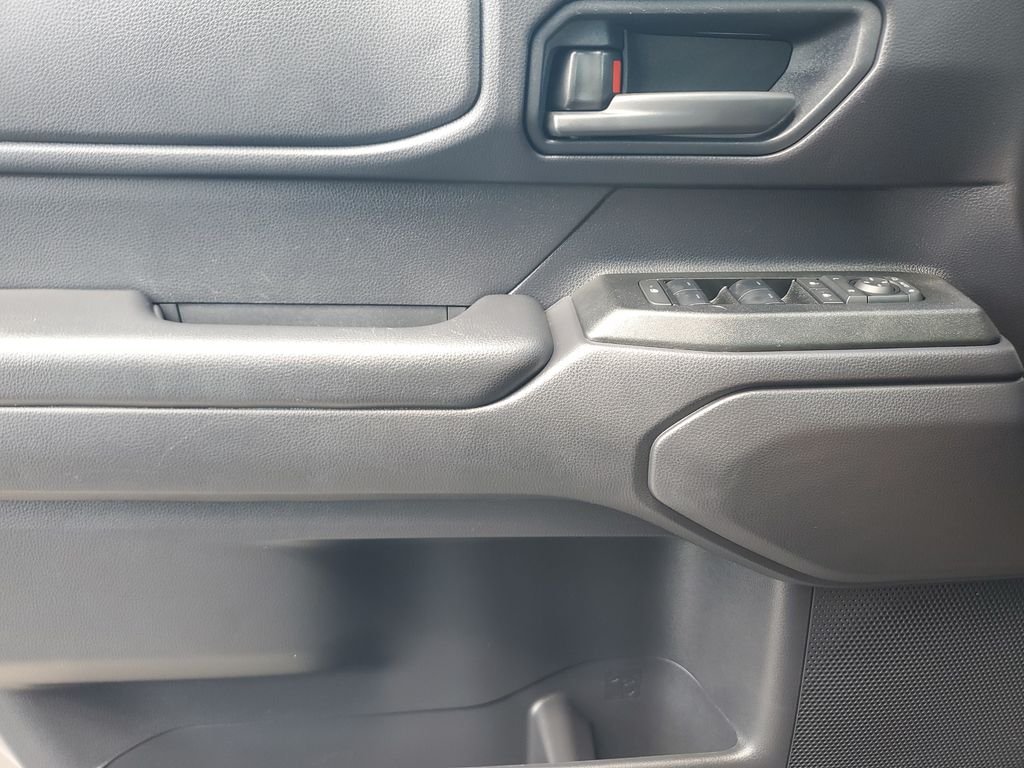 Certified Used 2025  Toyota 1958 image 18