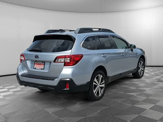 2019 Subaru Outback Limited - Photo 4