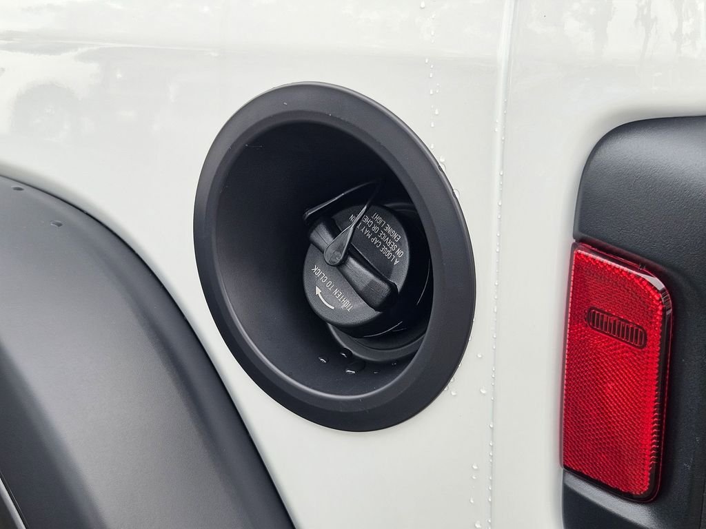2026 Jeep Wrangler 4-Door Willys - Photo 33
