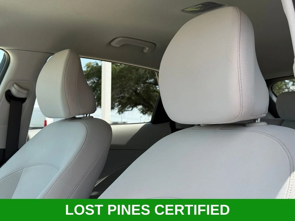 Used 2025 Black Hyundai SEL image 10
