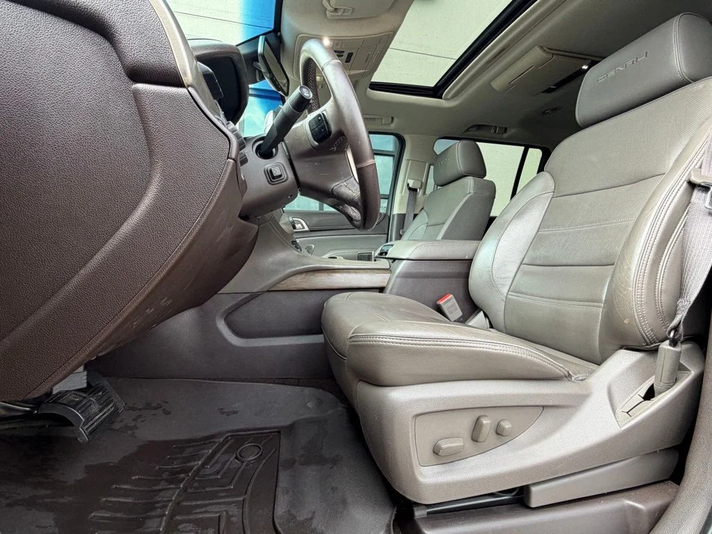 Used 2018 Black GMC Denali image 6