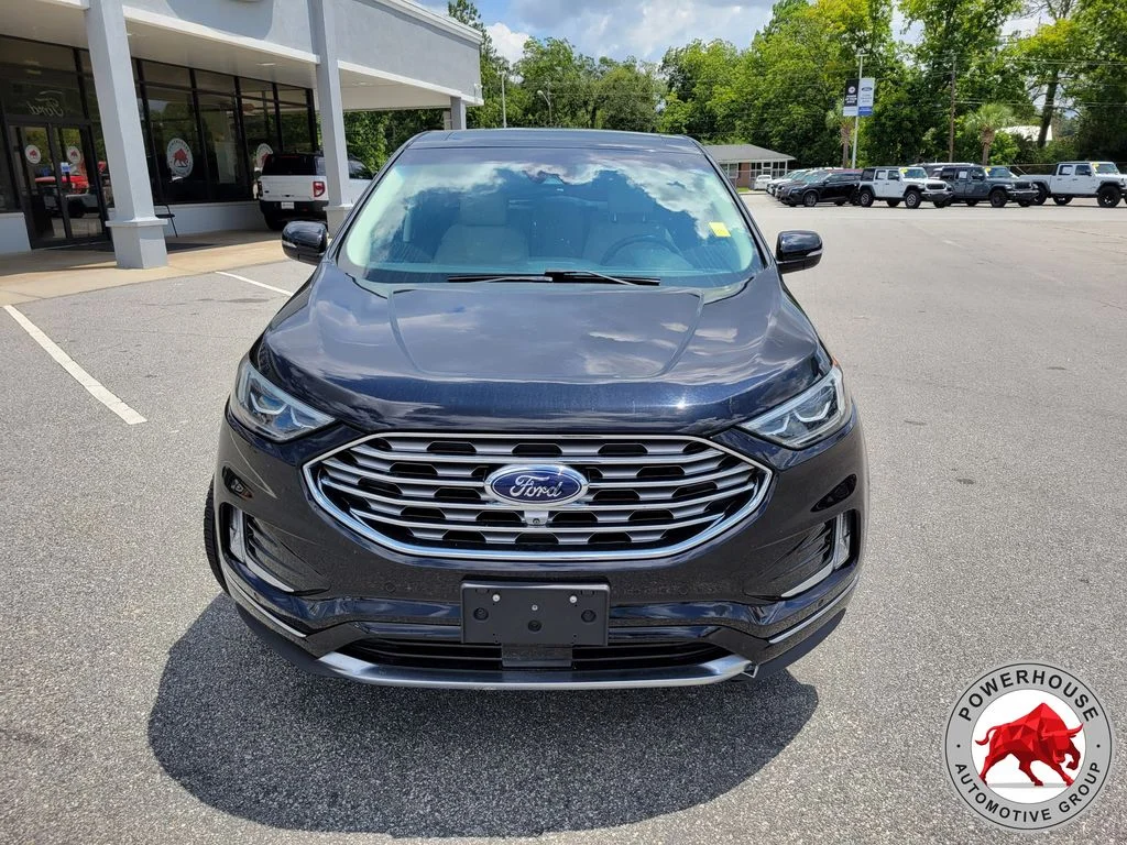 Used 2019 Black Ford Titanium image 9