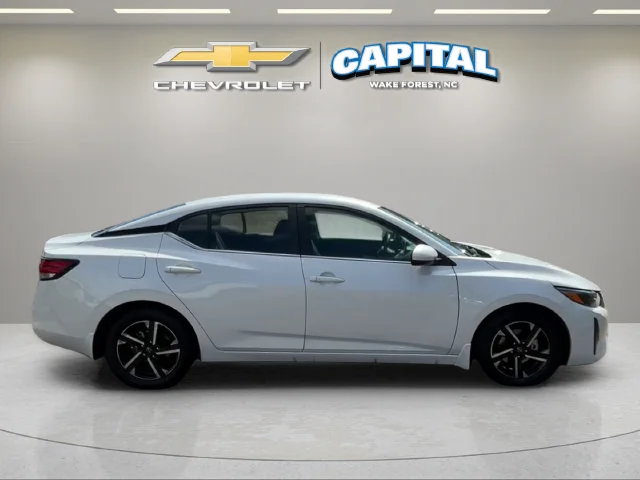 Used 2025 White Nissan SV image 7