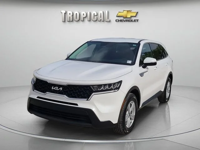 2023 Kia Sorento LX