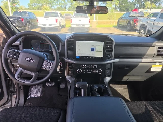New 2026 Silver Ford XLT image 13