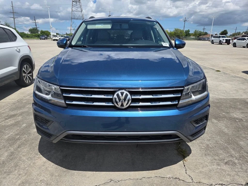 Certified Used 2020 Blue Volkswagen 2.0T S image 7