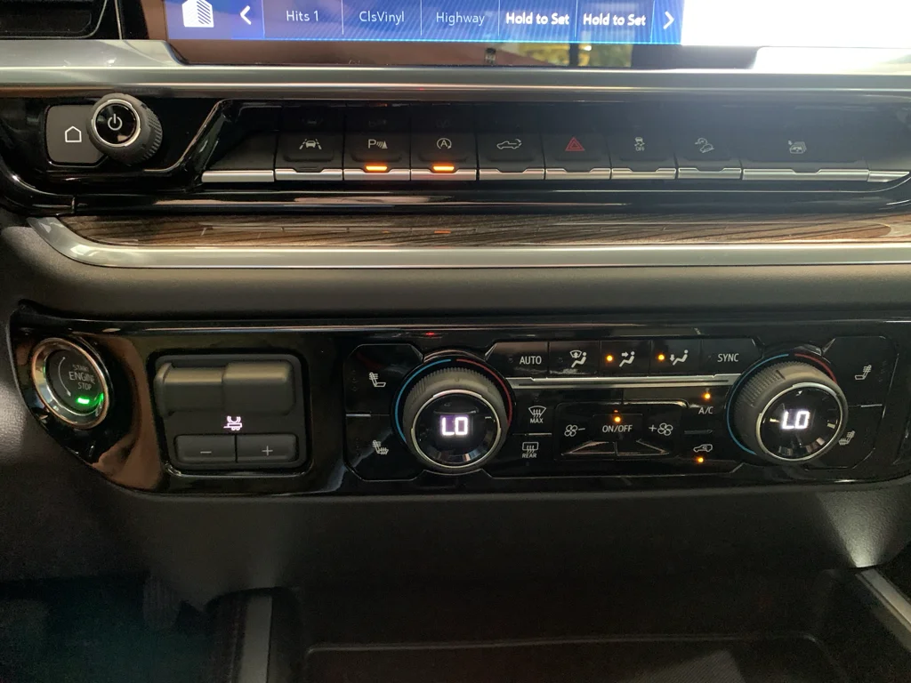 2026 Chevrolet Silverado 1500 LT - Photo 23