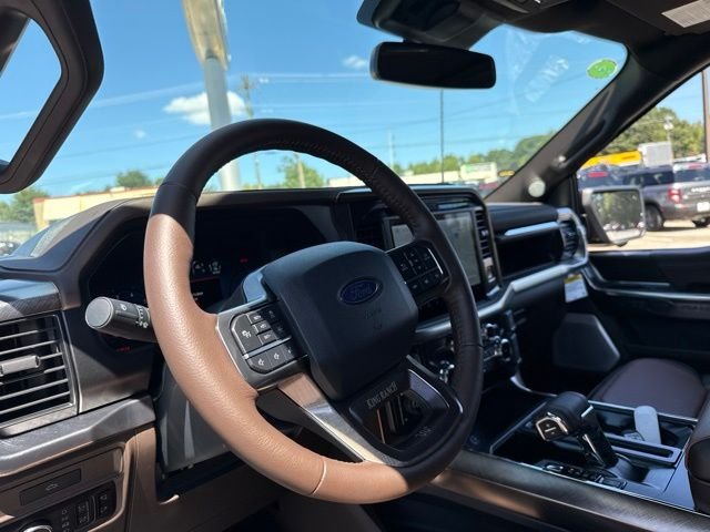 New 2026 Agate Black Metallic Ford King Ranch image 29