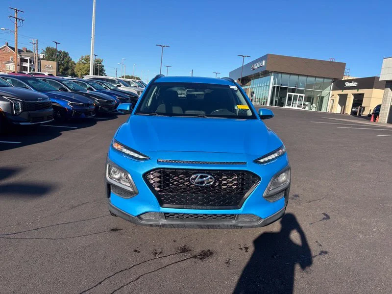 Used 2018 Blue Hyundai SEL image 2