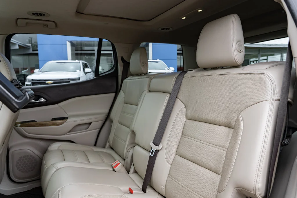 Used 2017 MINERAL METALLIC GMC Denali image 30