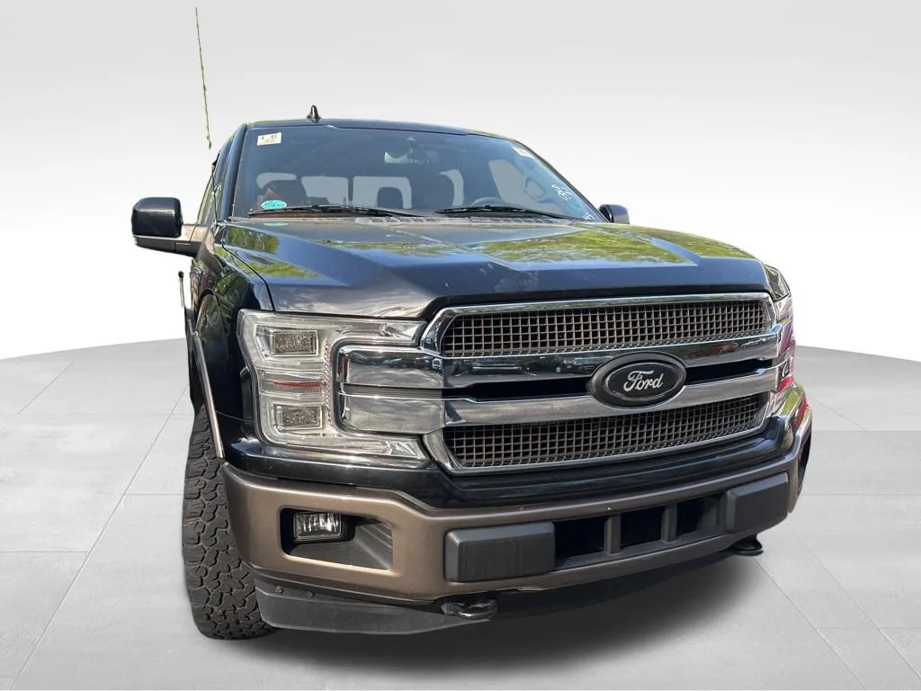 Used 2018 Gray Ford King Ranch image 10
