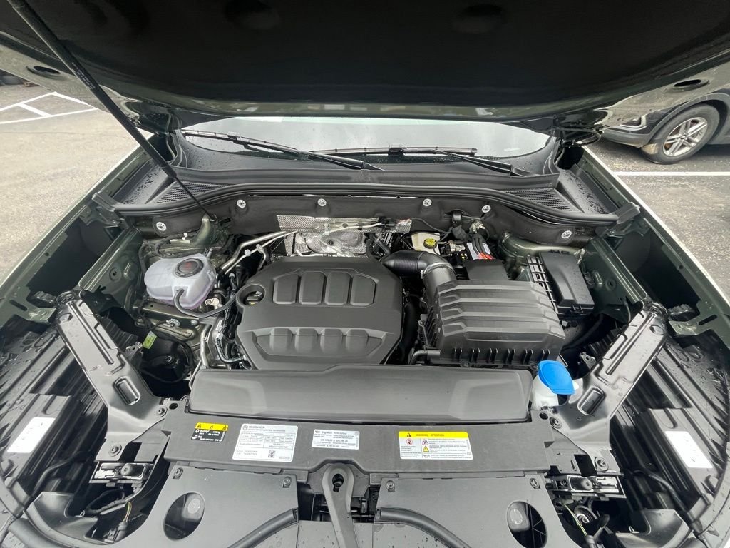 New 2026 Green Volkswagen 2.0T SE w/Technology image 29