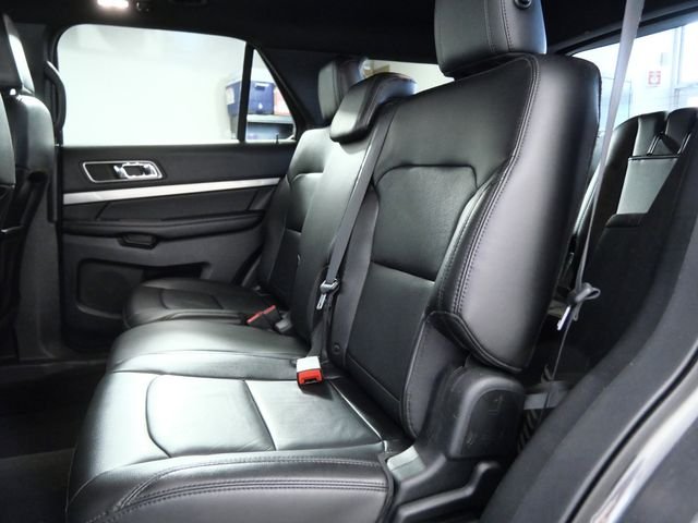Certified Used 2018 Gray Ford XLT image 14