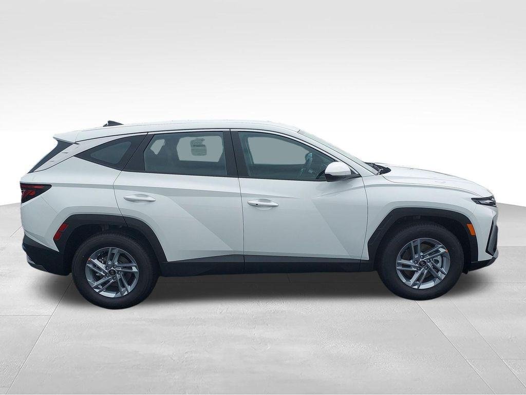 New 2026 White Hyundai SE FWD image 6