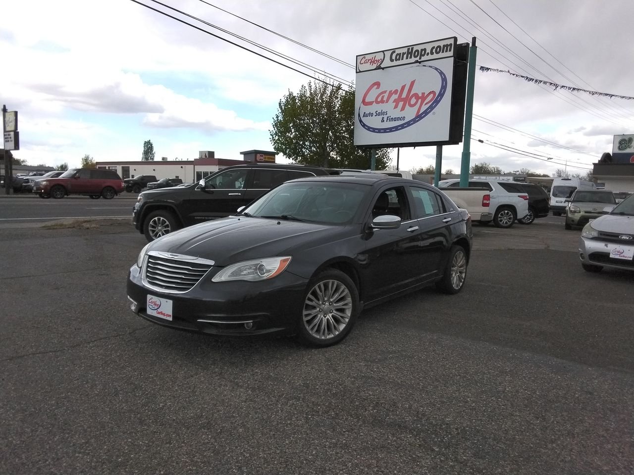 2012 Chrysler 200 Limited's photo