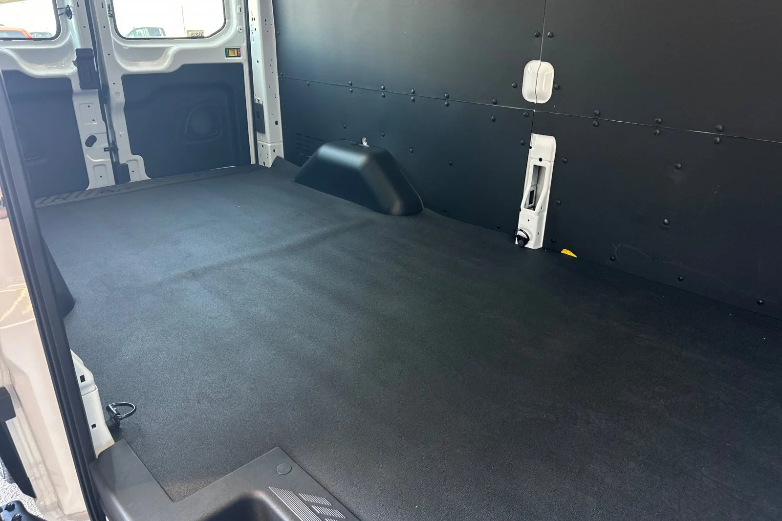New 2026 Oxford White Ford Cargo Van image 11