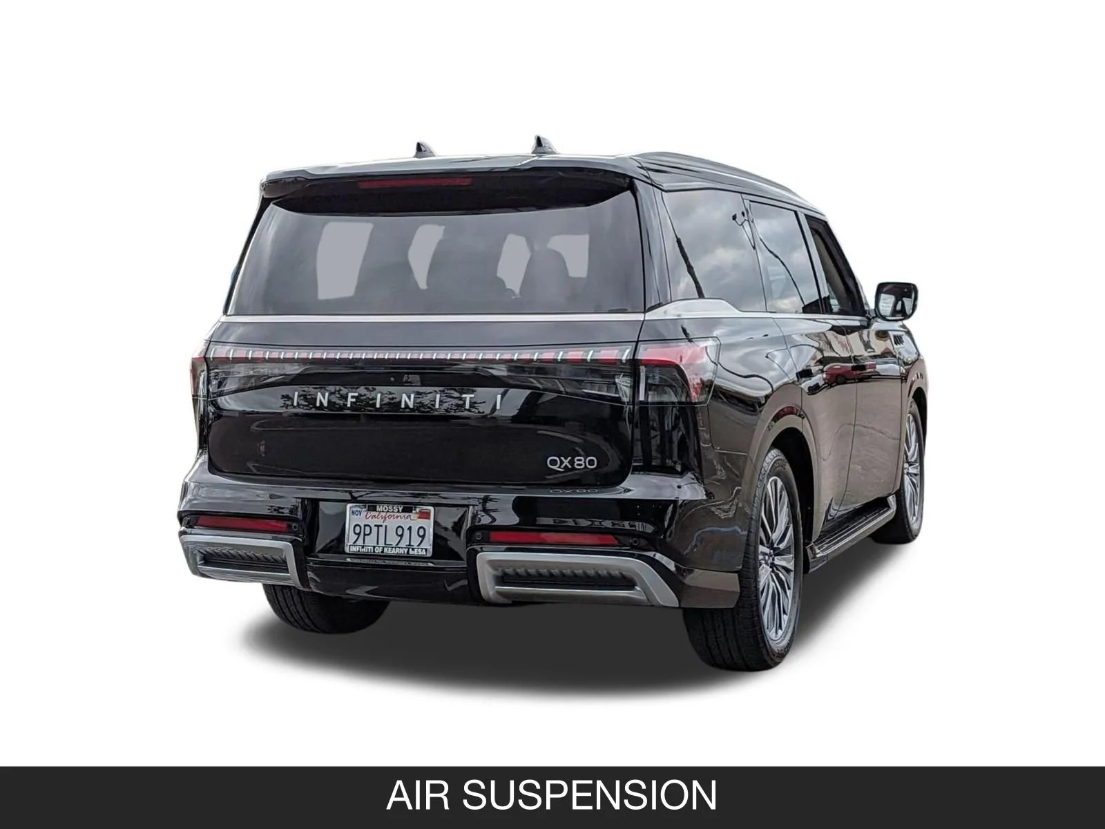 Used 2025 Black Obsidian INFINITI LUXE image 8