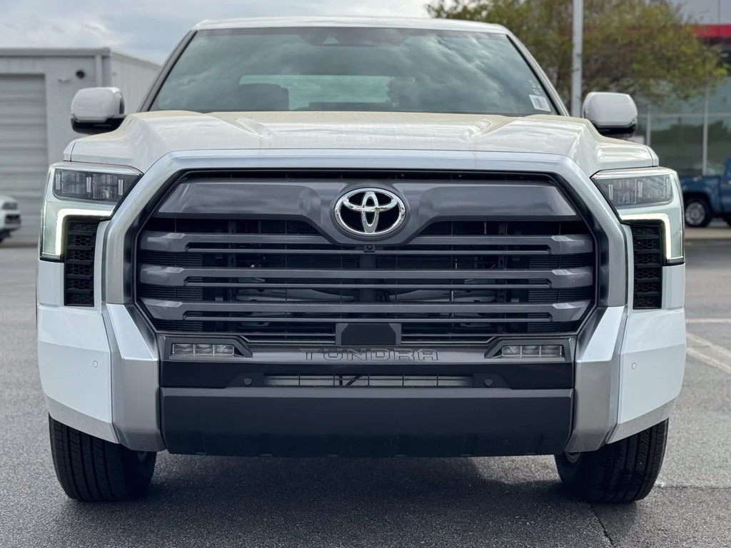 2026 Toyota Tundra Limited - Photo 4