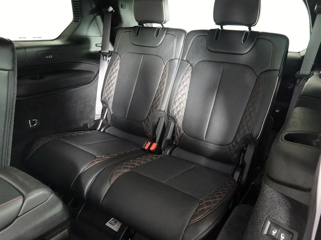 Used 2021 Red Jeep Summit image 16