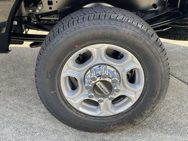 New 2026 Black Ford XLT image 9