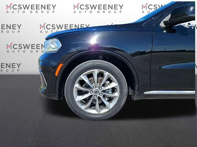 Used 2021 Black Dodge SXT Plus image 27