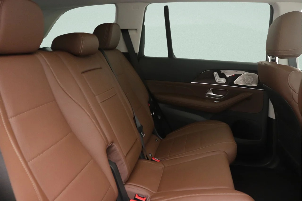 New 2026 Obsidian Black Metallic Mercedes-Benz GLS 450 image 8