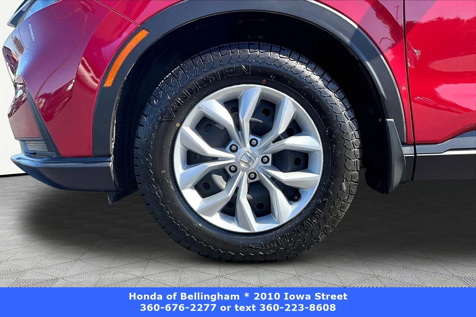 Used 2023 Radiant Red Metallic Honda LX image 28