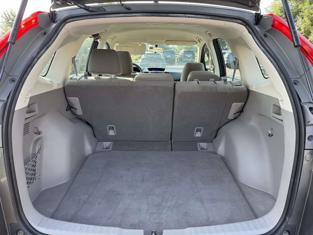 Used 2014 Silver Honda LX image 32