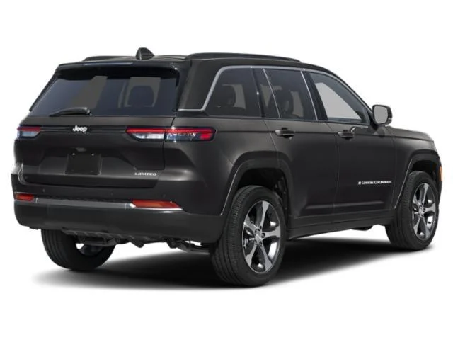 Used 2026 Diamond Black Crystal Pearlcoa Jeep Laredo Altitude image 12