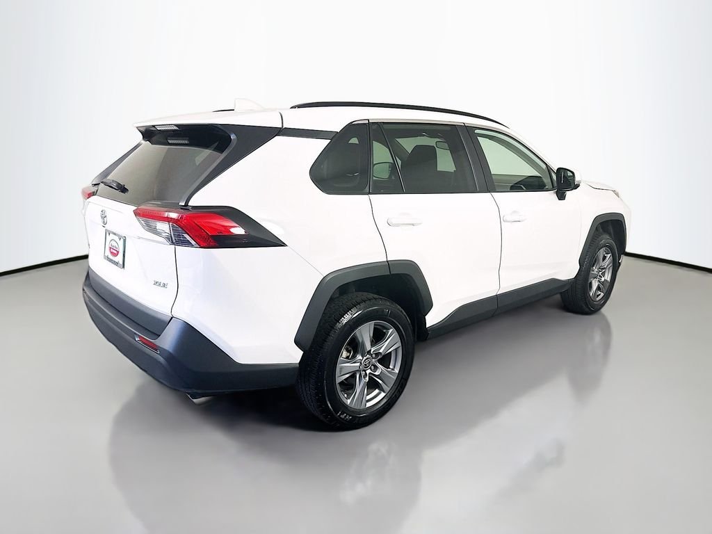 Used 2024 White Toyota XLE image 5