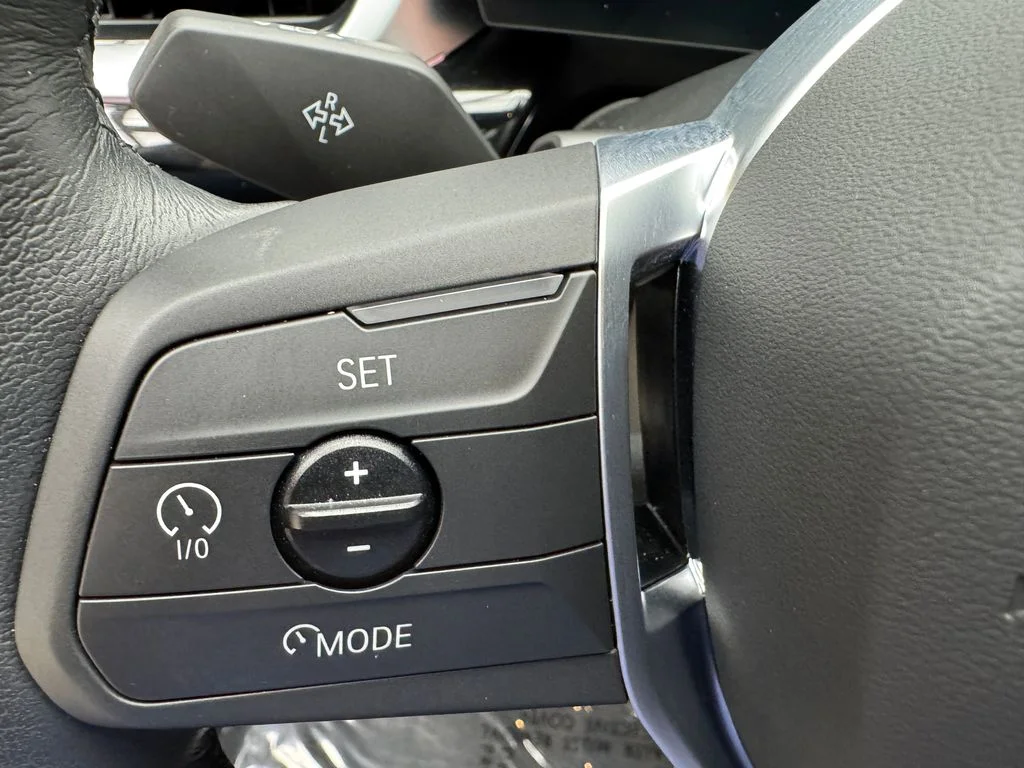 Used 2025 Black BMW xDrive28i image 15