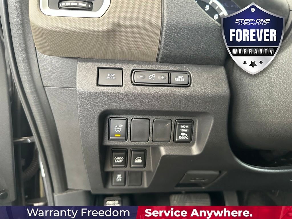 Used 2022 Gray Nissan SV image 18