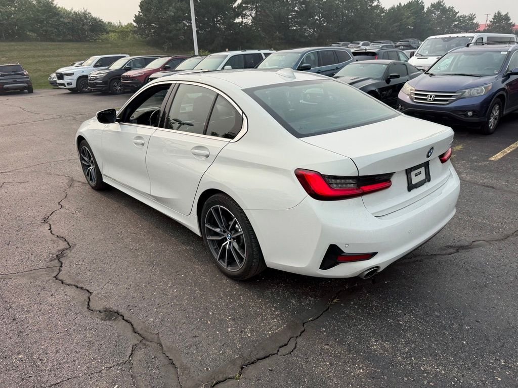 Used 2020 White BMW 330i xDrive image 2