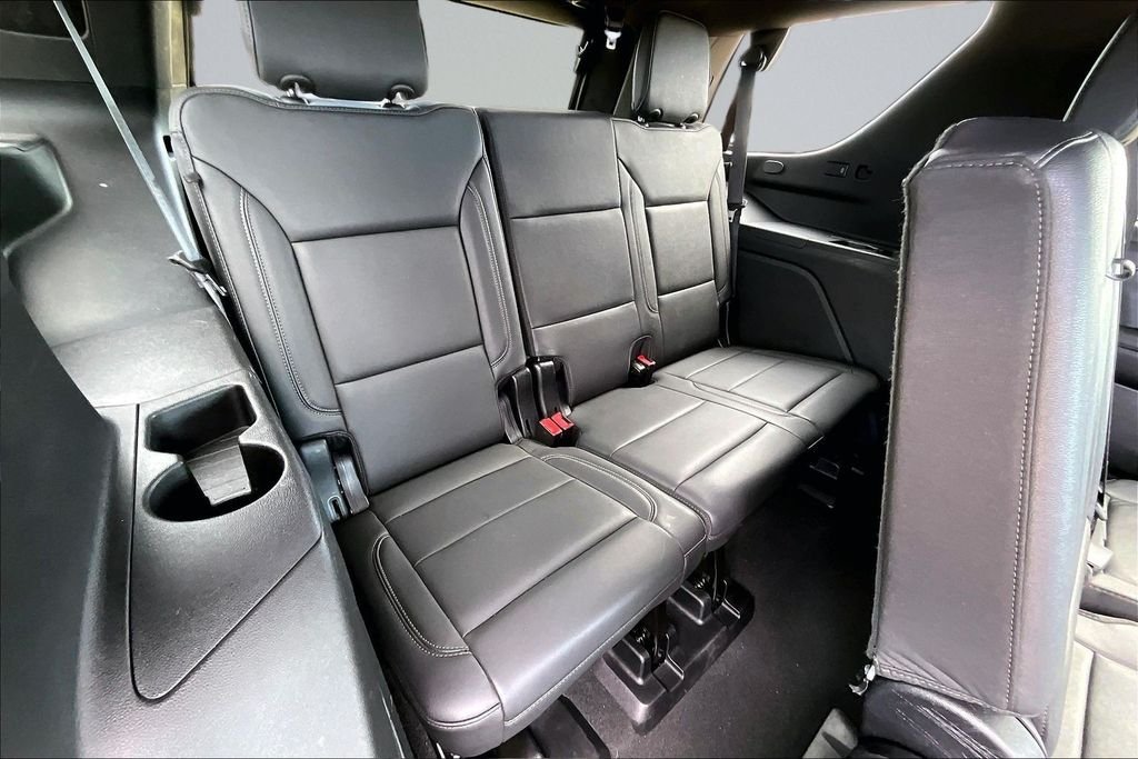 Used 2024 Gray Chevrolet LT image 25