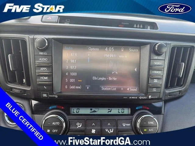 Used 2018 White Toyota SE image 20
