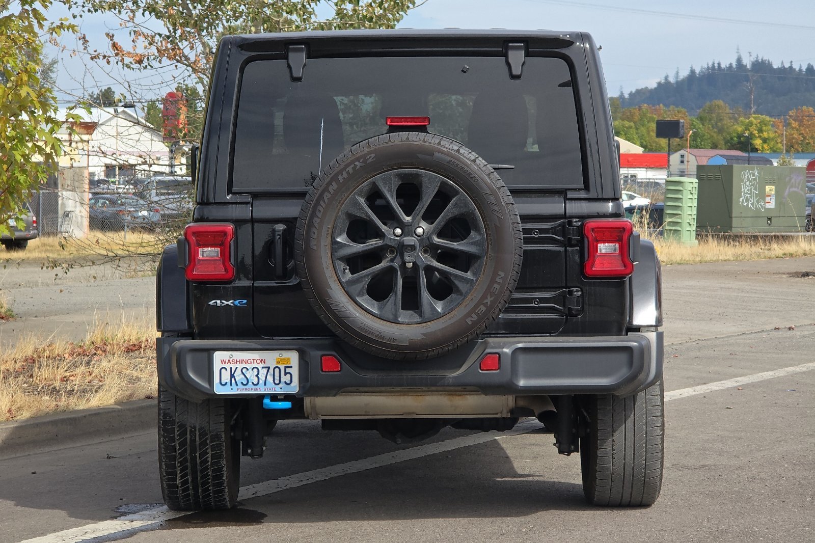 Used 2024 Black Clearcoat Jeep Sahara image 5
