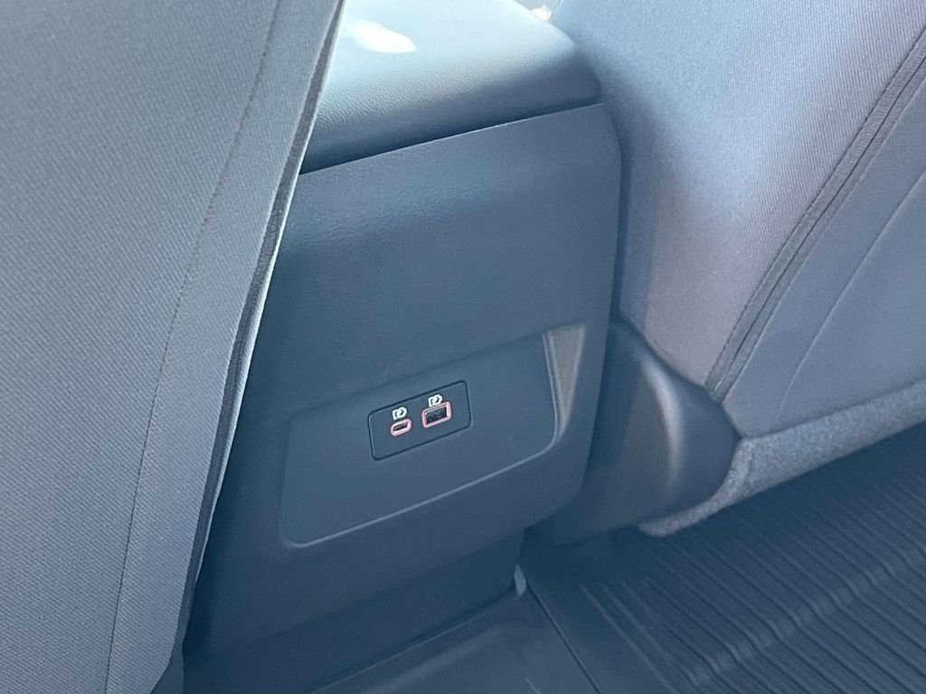 New 2026 Boulder Gray Pearl Nissan Crew Cab SV image 11
