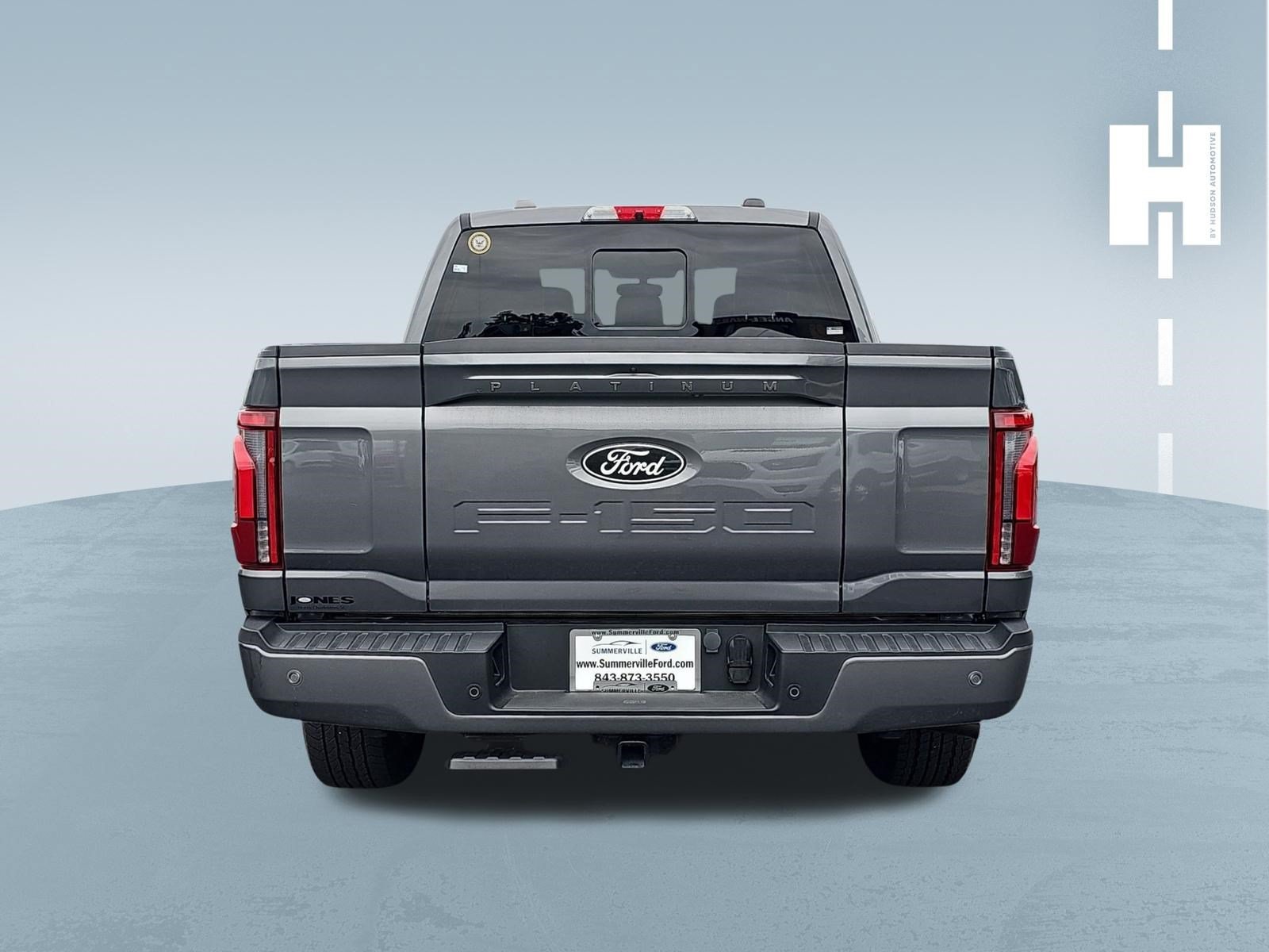 Certified Used 2025 Carbonized Gray Metallic Ford Platinum image 3