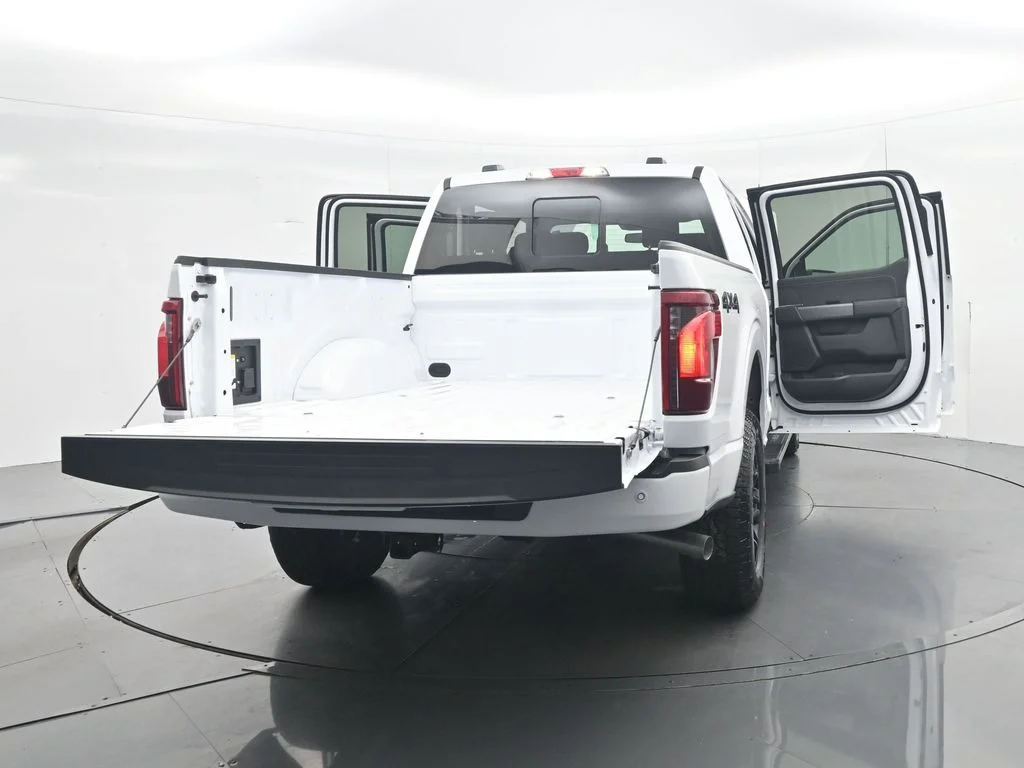 New 2026 Oxford White Ford XLT image 55