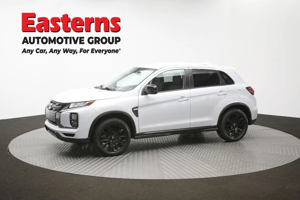 Used 2023 White Mitsubishi 2.0 LE image 58