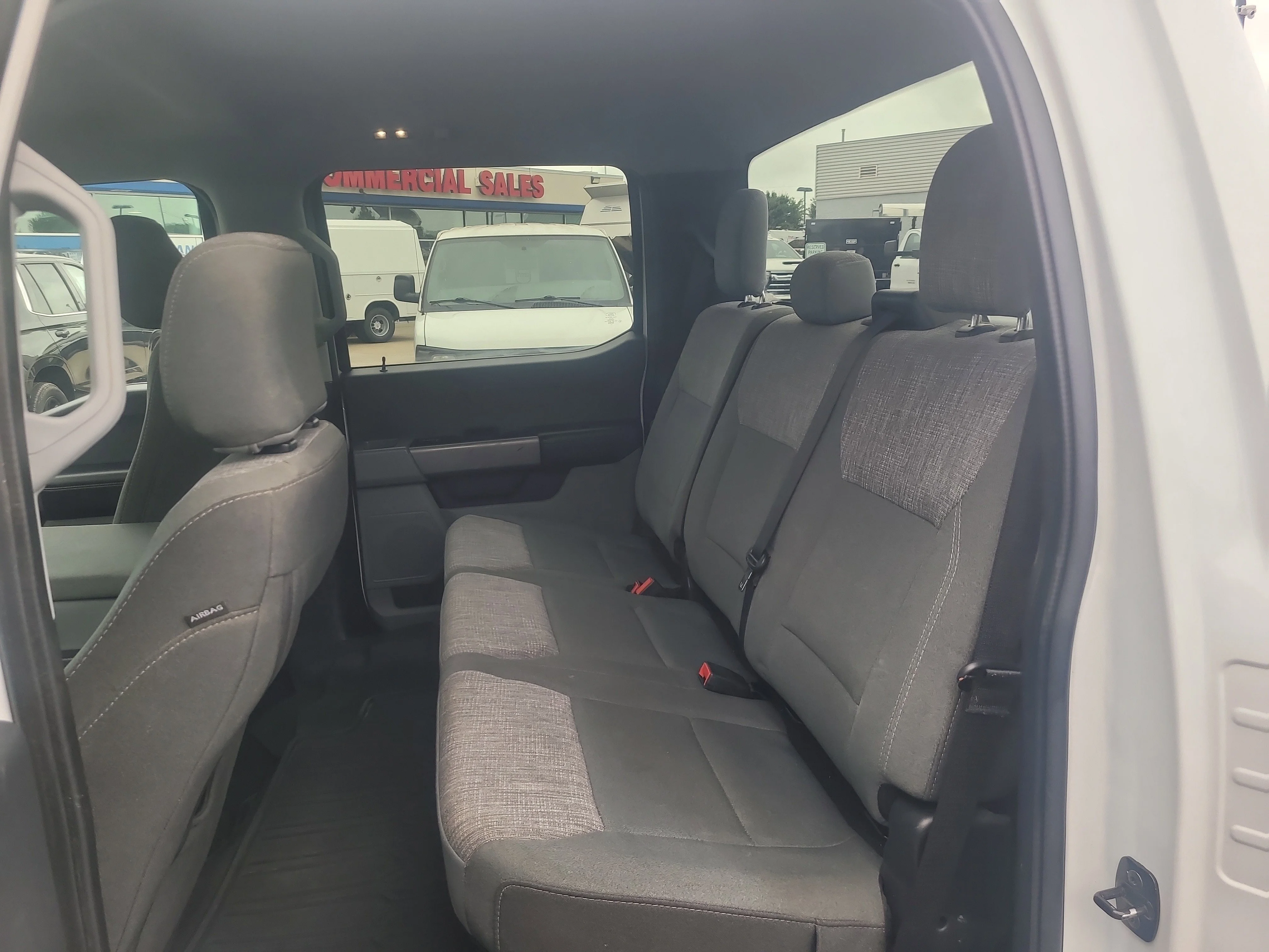 Used 2024 Oxford White Ford XLT image 17