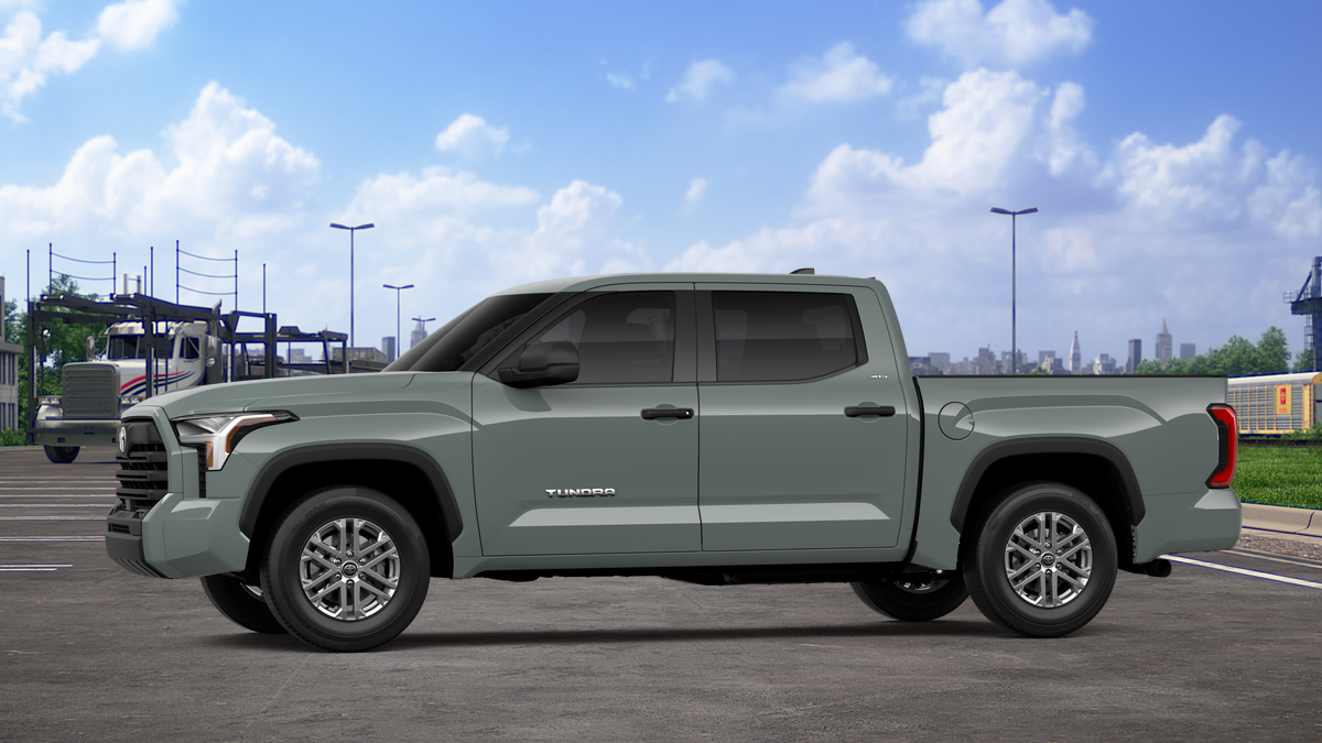 New 2026 Lunar Rock Toyota SR5 image 3