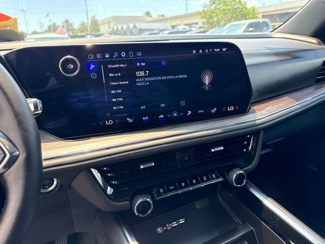 Used 2025 Gray Chevrolet LT image 26