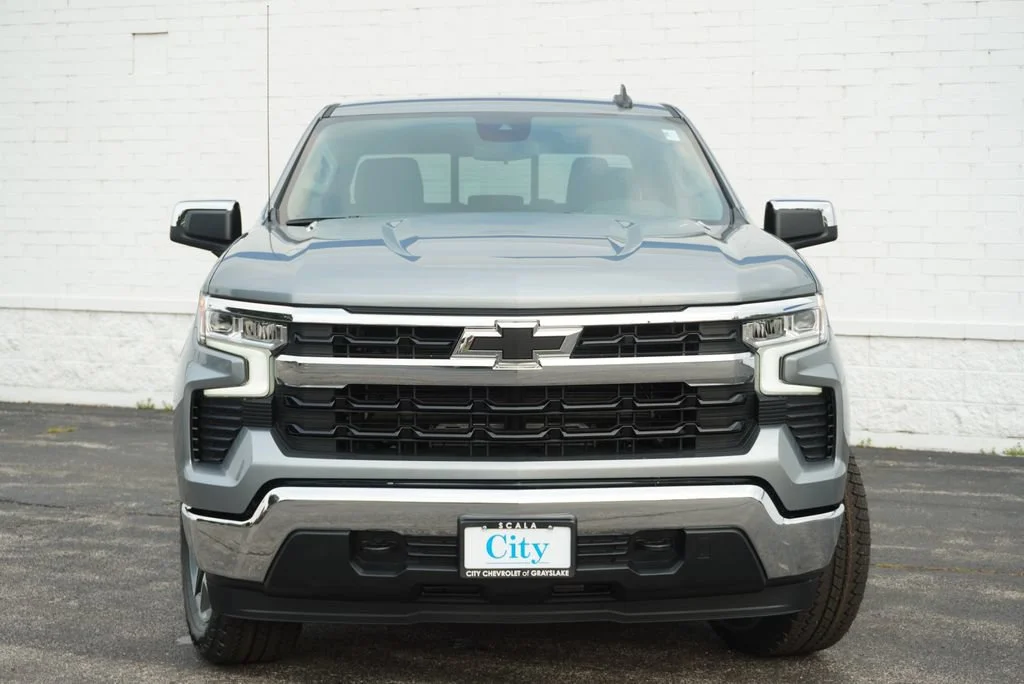 New 2026 Sterling Gray Metallic Chevrolet LT image 6